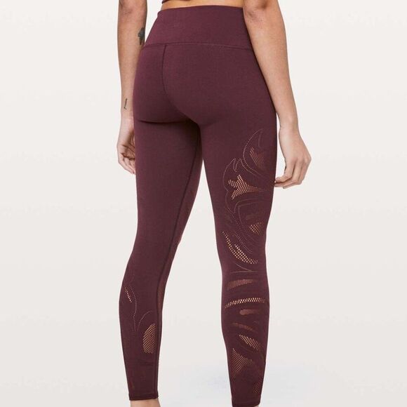 Lululemon Reveal Tight *En Avante 26" Size 4 - Picture 4 of 12